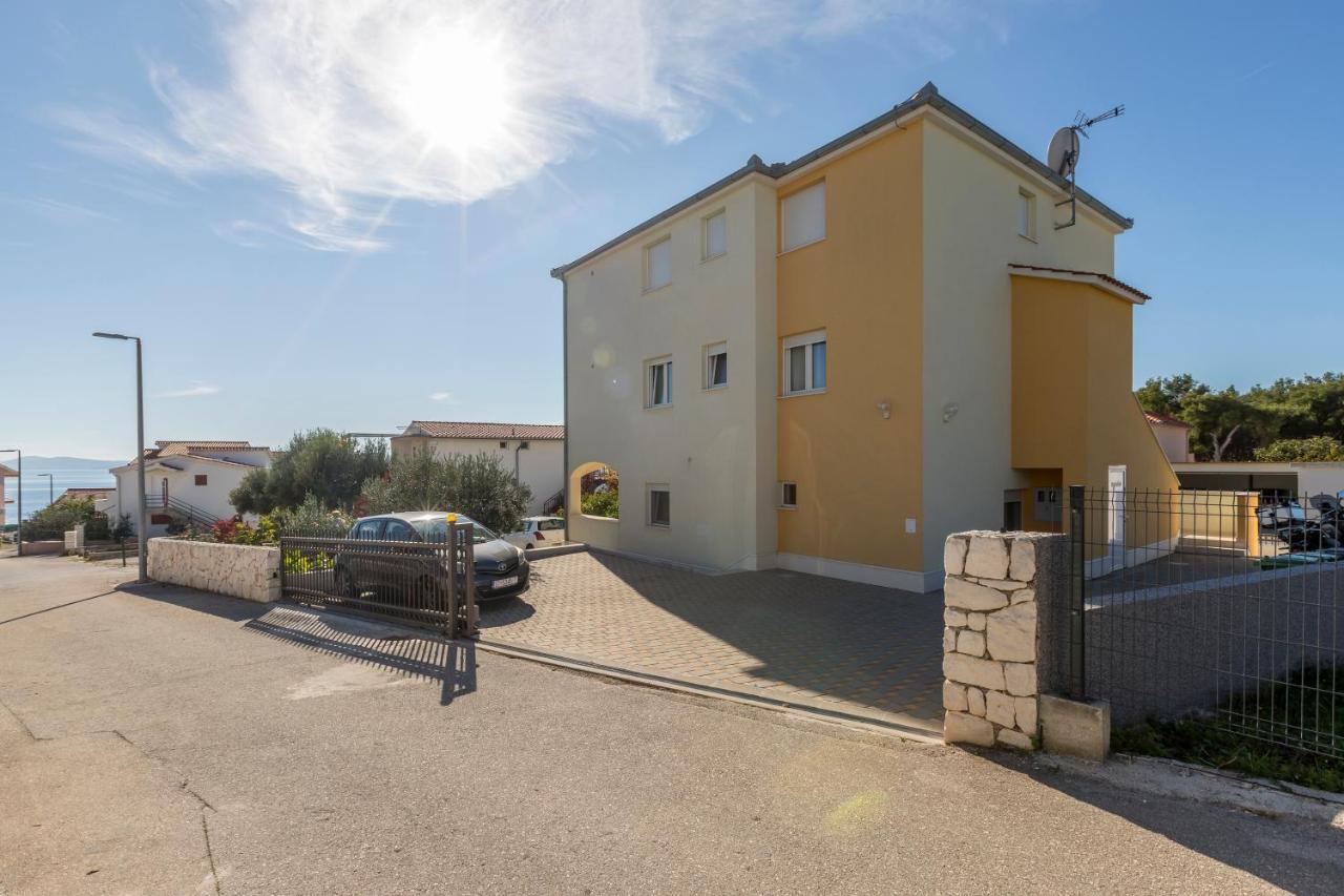 טרוגיר Apart Sa Terasom 250M Od Plaze,Parking,Wi Fi,Rostilj מראה חיצוני תמונה