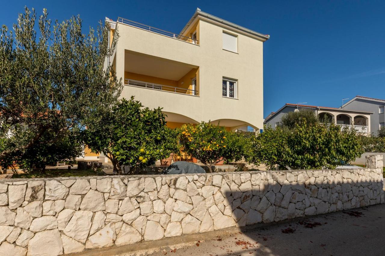 טרוגיר Apart Sa Terasom 250M Od Plaze,Parking,Wi Fi,Rostilj מראה חיצוני תמונה
