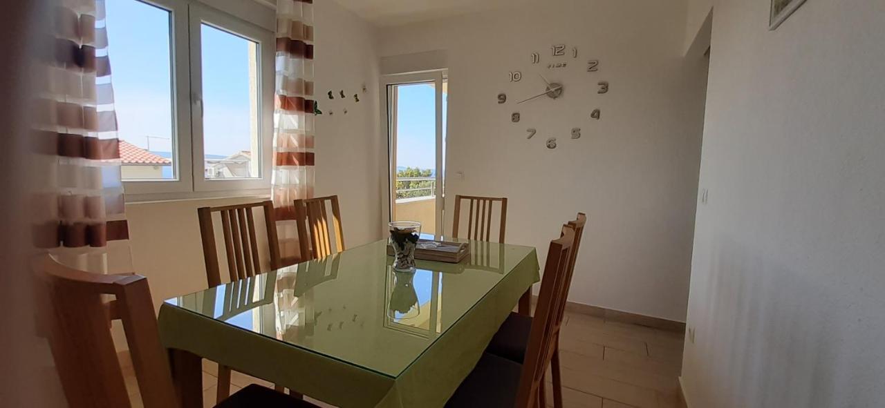 טרוגיר Apart Sa Terasom 250M Od Plaze,Parking,Wi Fi,Rostilj מראה חיצוני תמונה